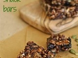 Dried fruit and cereal snack bars