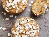 Healthy apple pumpkin breakfast muffins