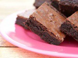 Lick Your Fingers: Chocolate Brownies With Only 2 Ingredients