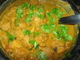 Chettinad chicken gravy (with coconut)