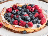 Easy Berry Breakfast Puff