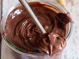 Homemade Nutella / Hazelnut Chocolate Cream Spread