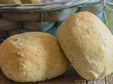 Homemade Pesto Dinner Rolls