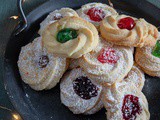 Italian Whipped Pastry Cookies