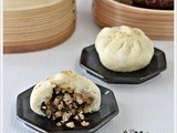 Steamed Meat Bao with Preserved Vegetables