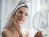 5 Unhealthy Skincare Habits to Avoid