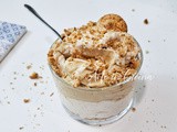 Coppette di mousse amaretti e CAFFè