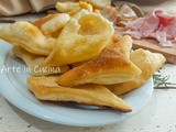 Crescentine bolognesi fritte