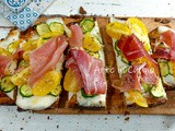 Crostone di pane speck e zucchine