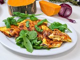 Frittata di zucca filante in padella: ricetta salva cena