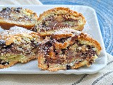 Girelle alle noci e gocce di cioccolato