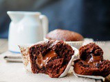 Muffin con cuore morbido di nutella al cioccolato