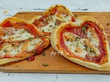 Pizzette di sfoglia a forma di cuore