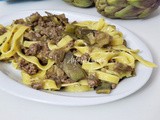 Tagliatelle con carciofi al ragù bianco e crema di patate