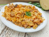 Tagliatelle melanzane e salsiccia