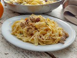 Tagliatelle zucca e salsicce risottate