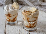 Tiramisù yogurt e wafer al caffè