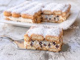 Torta ai pavesini cocco e Gocce di cioccolato