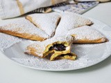 Triangoli di frolla alla nutella biscotti ripieni golosi