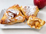 Triangoli di sfoglia alle mele e marmellata: pronti in 5 minuti