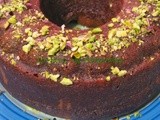Κέικ με φιστίκια αρωματισμένο με εσπεριδοειδή και μέλι