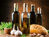 6 Olive Oil for Cooking Benefits & Types You Need To Know