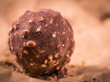 Chocolate Nuts Balls