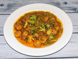 Mushroom, Capsicum and Cabbage Curry