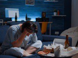 Why Is Eating at Night Bad? 6 Key Reasons Explained