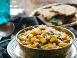 Rangooni Vaal Shaak (Lima Beans Curry)
