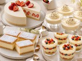 Bavarske sladice: bavarska krema, torta z jagodami, kremne rezine in sladica v kozarcu