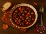 Hitri (mladi) goveji/telečji golaž z rdečim vinom in korenasto zelenjavo