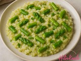 Rižota s šparglji in parmezanom