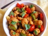 Cauliflower Capsicum Stir Fry / Gobi Shimla Mirch Sabzi