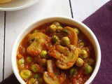 Matar Mushroom Recipe | Mushroom Peas Curry