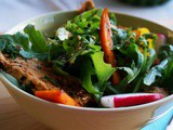Hühnchen-Salat mit Gemüse