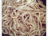 Spaghetti alla farina di castagne fatti a mano / chestnut flour handmade spaghetti