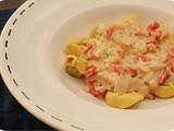 Tortellini with Red Pepper in Creamy Cheese Sauce