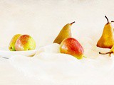 À la Cezanne . . . . . #fruitstilllife #stilllifephotos #stillifephotography #alacezanne #topazimpression2 #2lilowlstextures #oldmastertechnique #photographyisart #canvasbackdrop