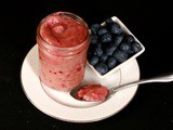 How to Make Blueberry Curd