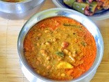 Karamani Kuzhambu – Thatta Payaru Kulambu Recipe