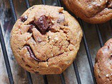 Chocolate Chip Cookies (Soft & Chewy)