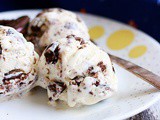 Cookies and cream ice cream recipe- eggless and no cook