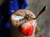 Easy Strawberry Chocolate Smoothie Recipe