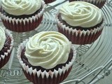 Naturally Colored Red Velvet Cupcakes (Eggless & Butterless) with Cream Cheese Frosting ~ Valentine's Day Special