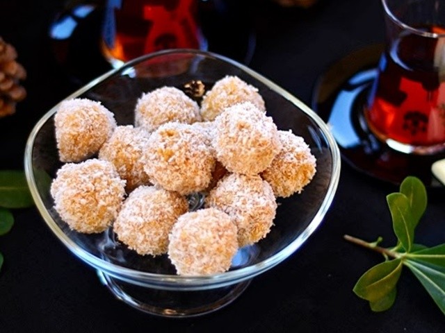 Very Good Recipes of Candy from Cooking Easy