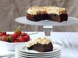 Strawberry&Cream Fudge Brownie Cake/Сливочно-Клубничный Торт Брауни