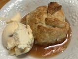 Old-fashioned Apple Dumplings