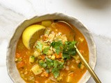 Hearty Chicken and Vegetable Barley Soup: Warmth in a Bowl