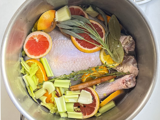 White Wine Turkey Brine - Bobbi's Kozy Kitchen